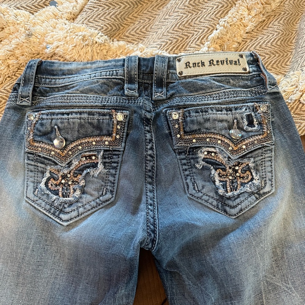 Rock Revival Betty lowrise 27/33 boot cut jeans